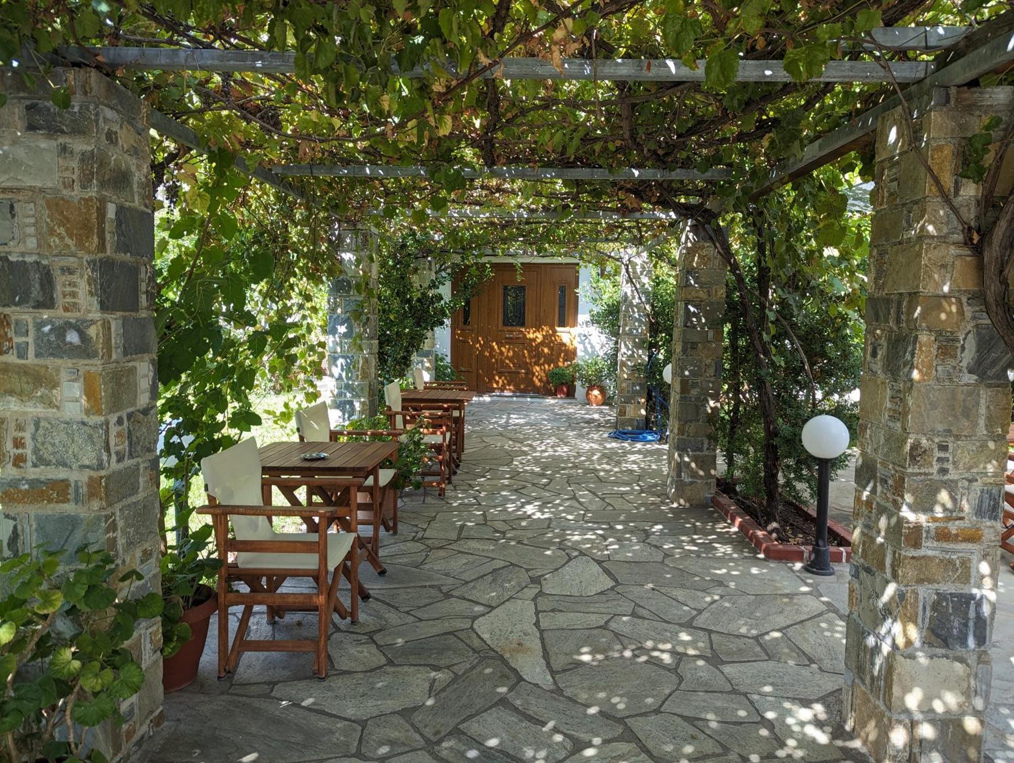 Guesthouse Christos 斯科派洛斯 外观 照片