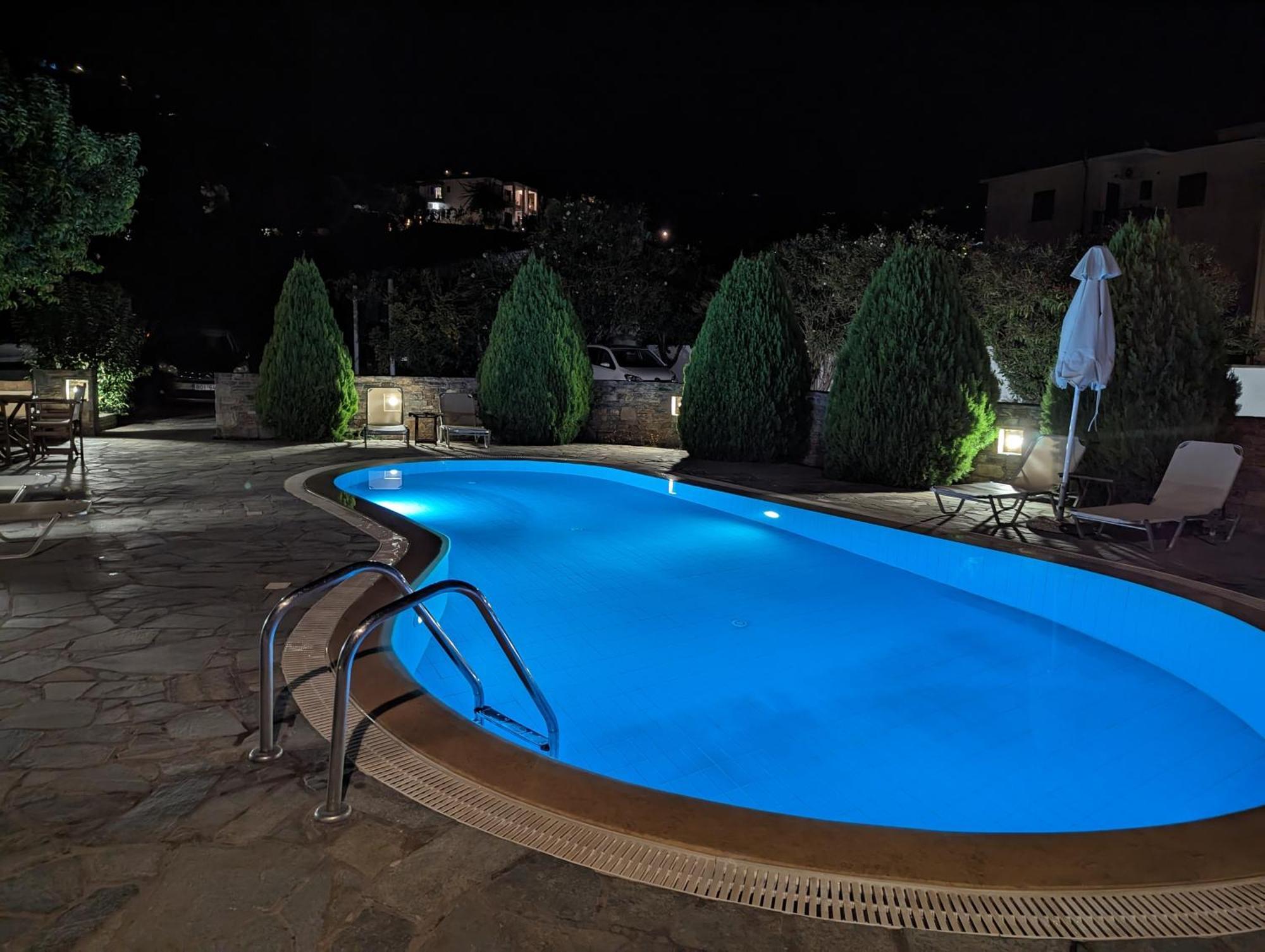 Guesthouse Christos 斯科派洛斯 外观 照片